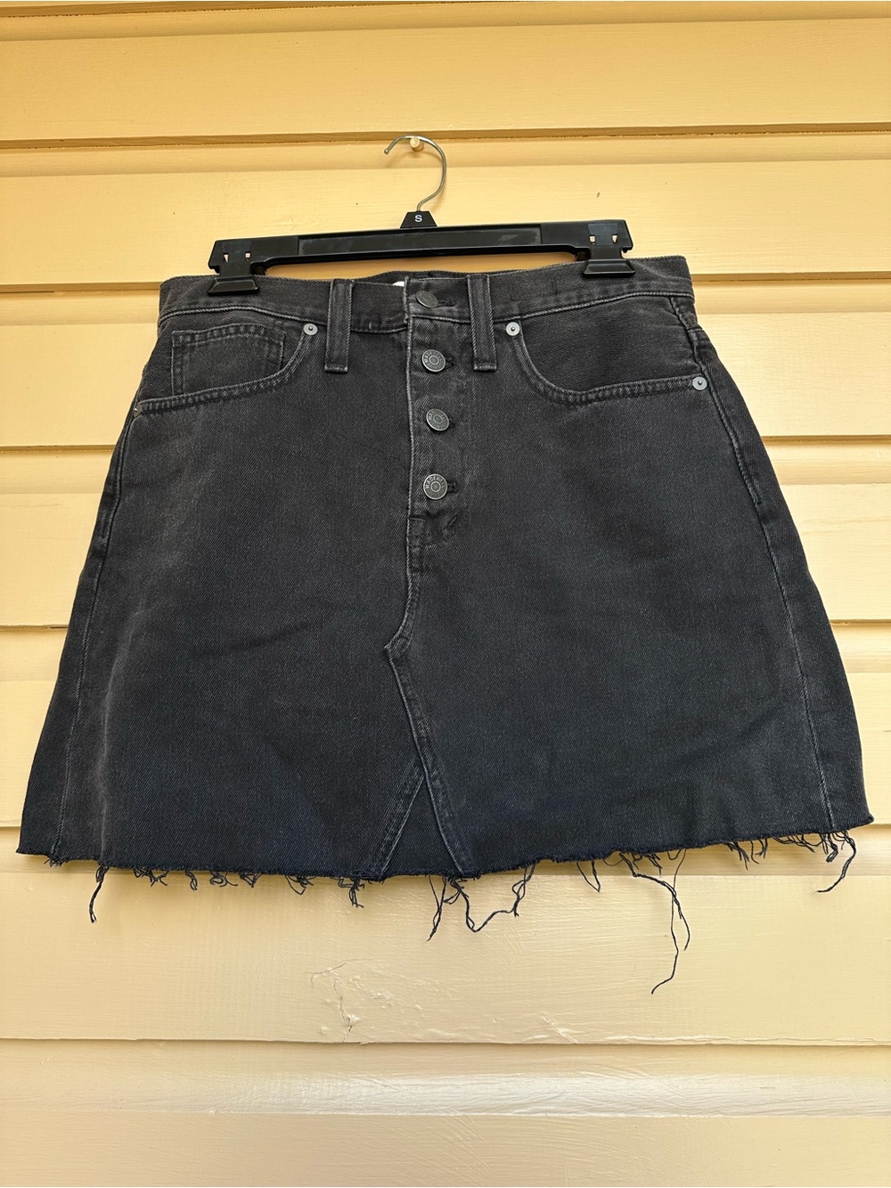 Madewell Black Denim Skirt Size 27 Rigid Denim A-Line Button Fly 100% Cotton
